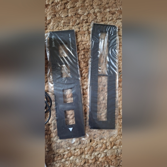 Wolverine F2D 35 mm film to digital converter new open box - Picture 3 of 7